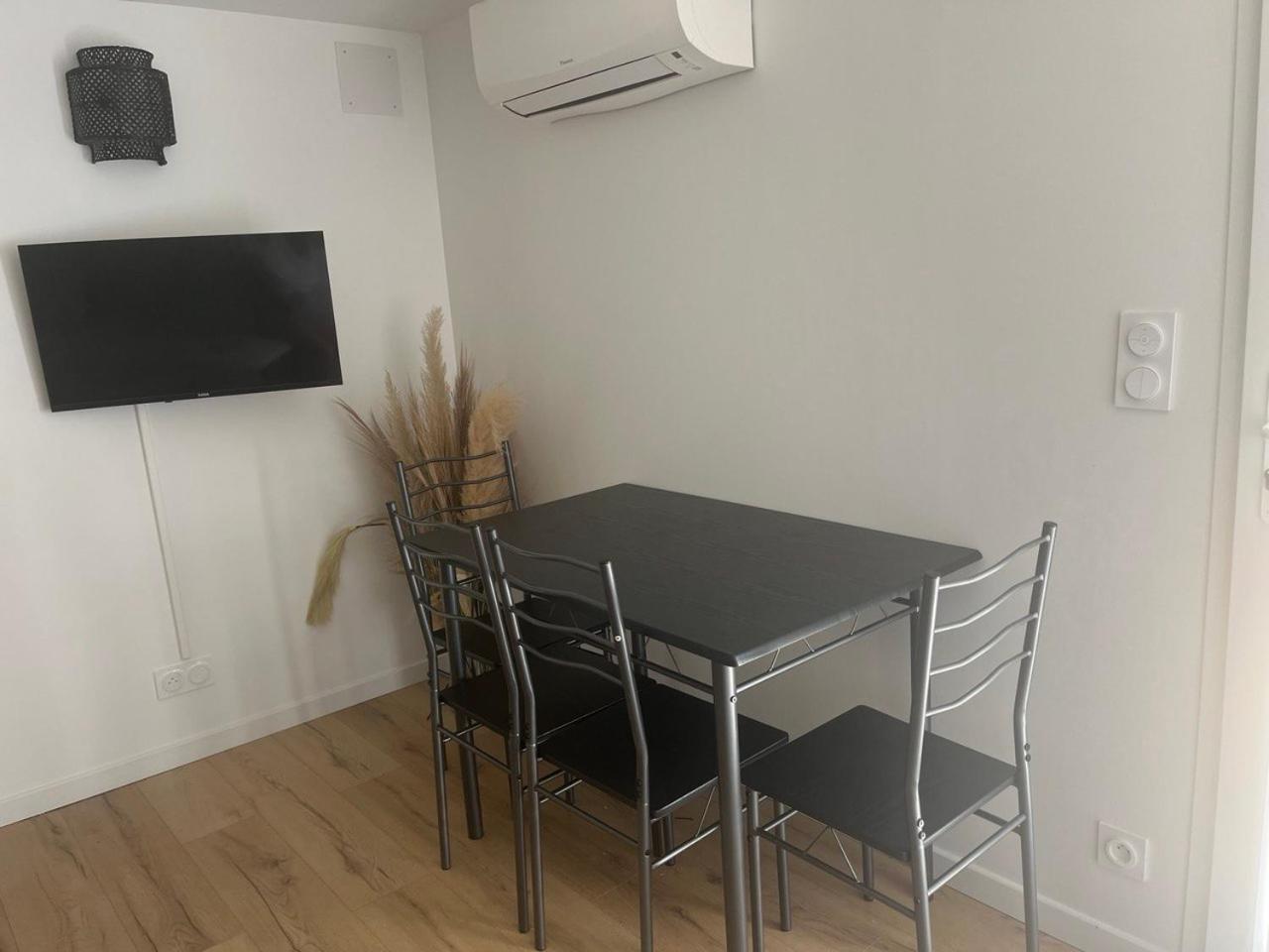 Charmant Et Confortable Appartement Нарбонна Экстерьер фото