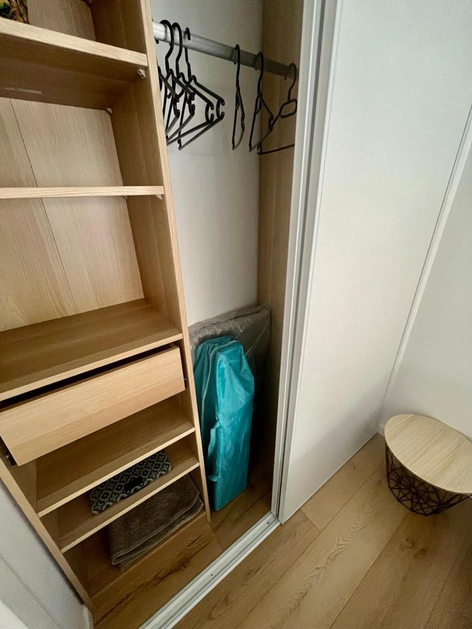 Charmant Et Confortable Appartement Нарбонна Экстерьер фото
